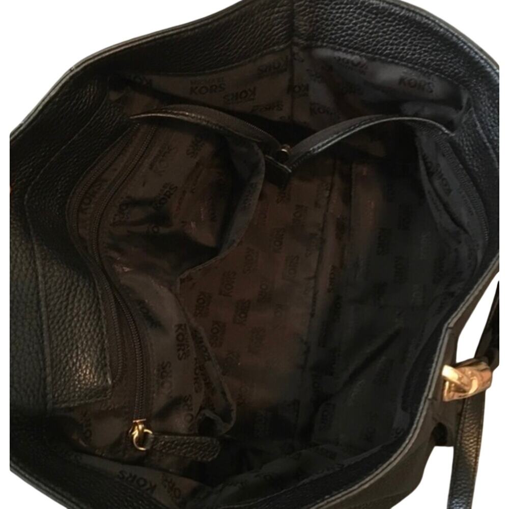 Michael Kors Black Leather Shoulder Bag Satchel Handbag, Gold Hardware - Picture 4 of 8